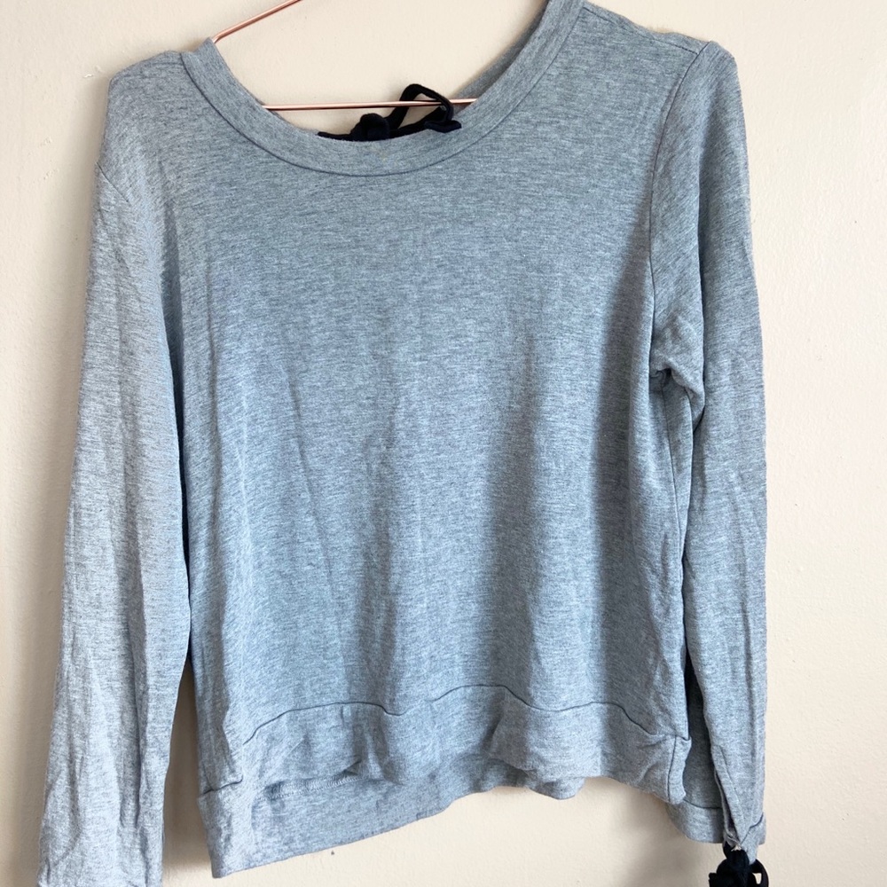 Grey Volcom Top - Picture 2 of 4